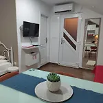 Matija Apartman *